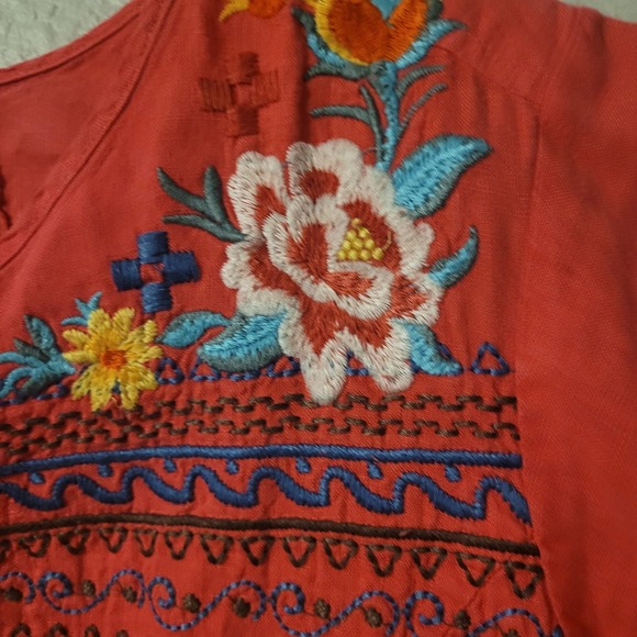 Johnny Was Los Angeles Red Embroidered 100% Linen Dress XS Short Sleeve - Picture 5 of 9